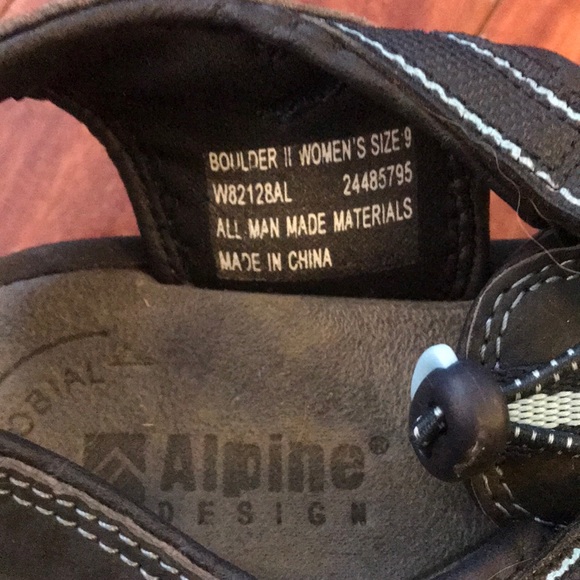 Alpine Design Boulder 2 - Picture 2 of 4